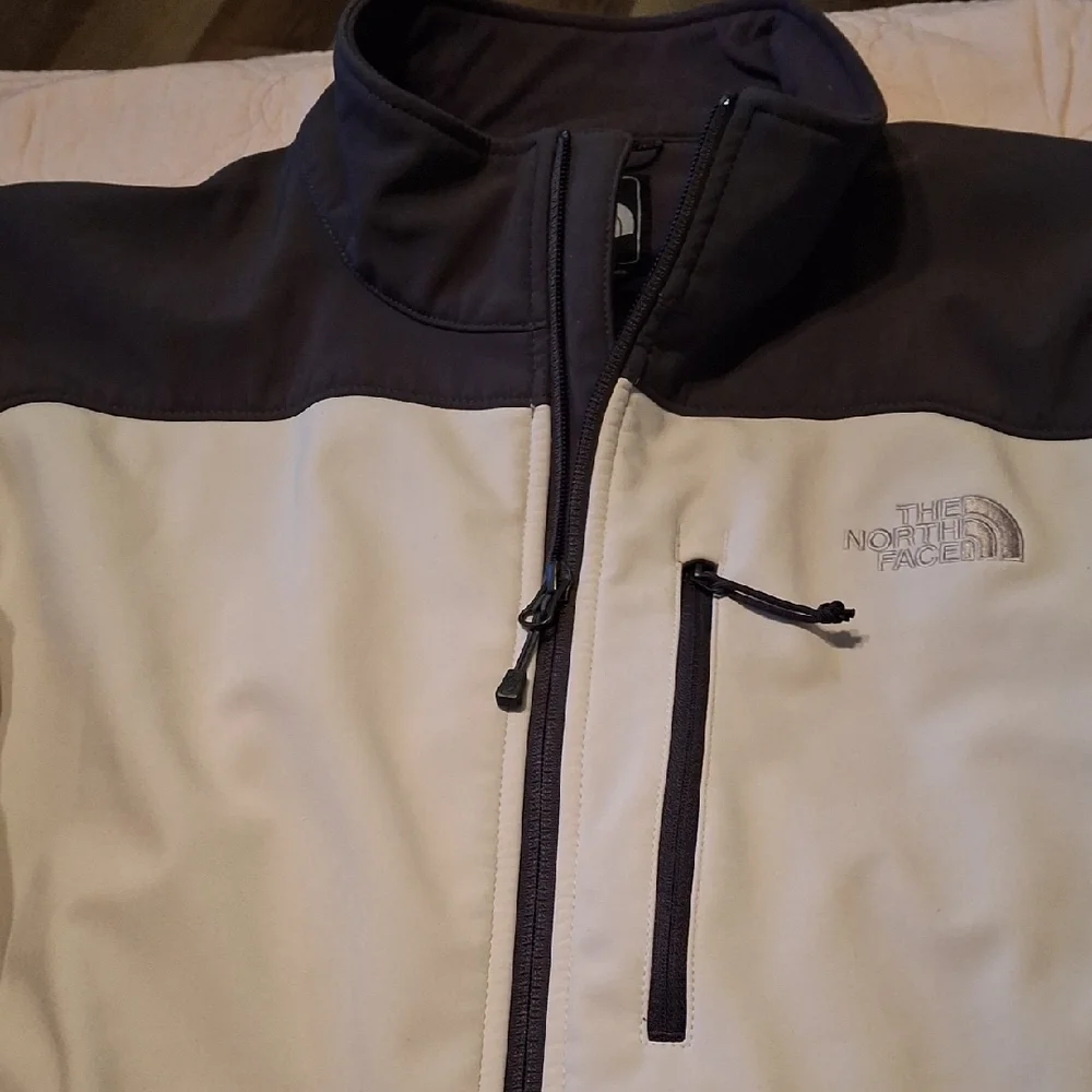 The North Face Men's Black and White Performance Jacket